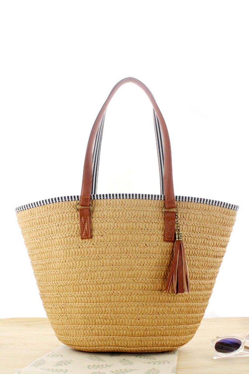 Straw Beach Shoulder Bag Summer Beach Tote with Colorful Pom Pom